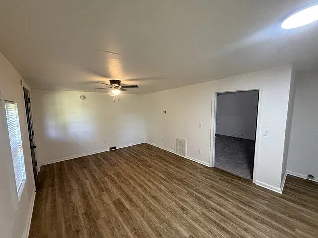 1 bed, 1.0 bath, 1000 sqft, $1,200 — Photo 4