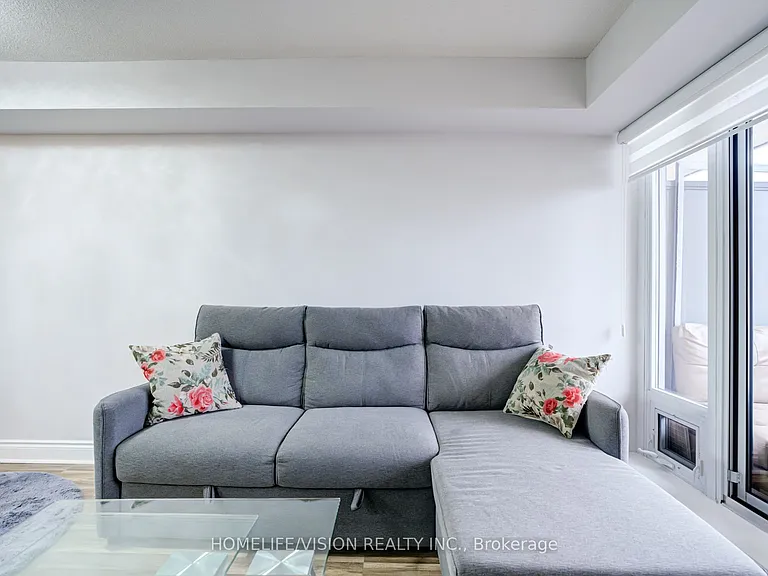 7 N Park Rd #1802 — Photo 16