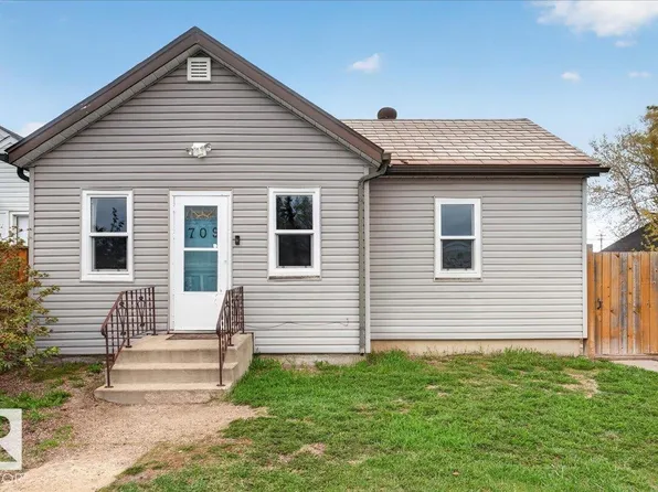 709 1st St, Thorhild County, AB T0A 3J0
