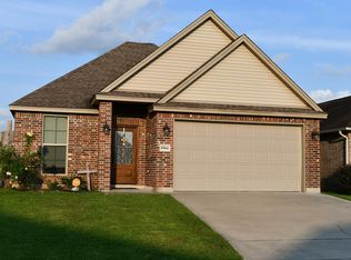 10144 Dominion Ranch Dr, Port Arthur, TX 77640