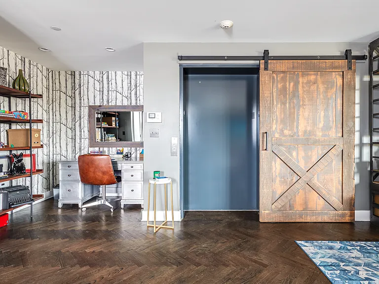 245 Manhattan Ave #4A — Photo 4