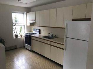 139 Partition St #3L, Saugerties, NY 12477