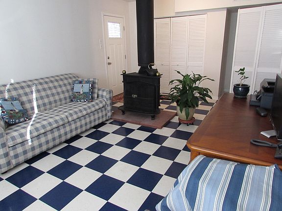 4th image of 1615 Trailridge Dr