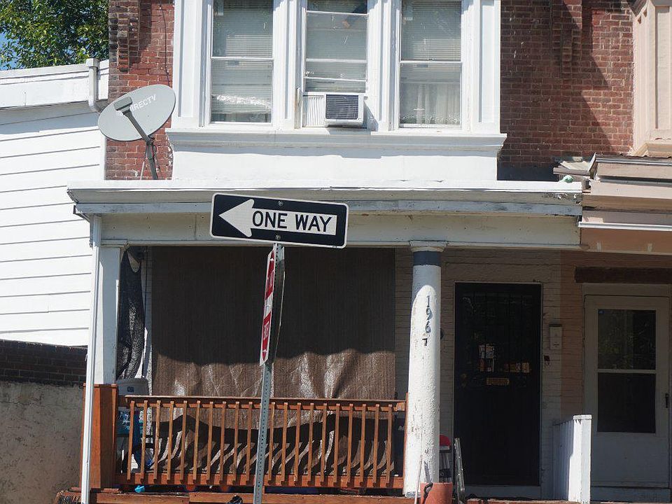 1st image of 1967 W Laveer St