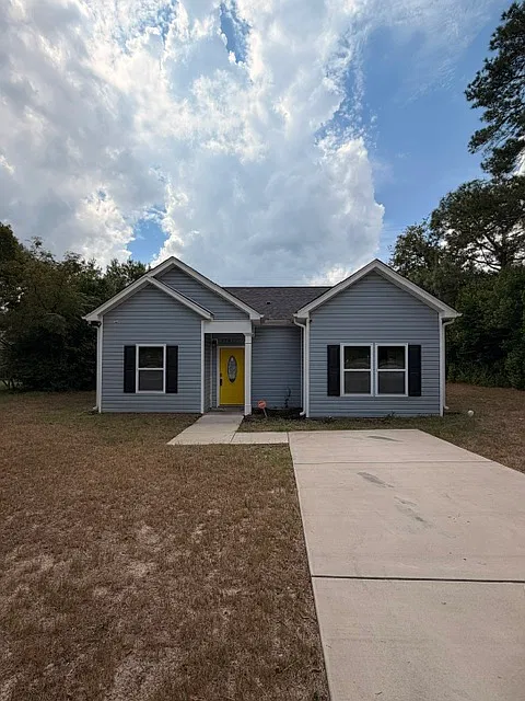3 bed, 1200 sqft, $1,550 — Photo 2