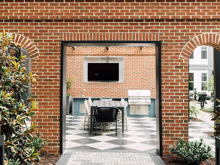 The Retreat - Additional Dining and Entertainment Space with Grilling Station