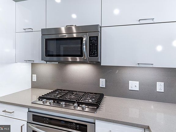 4th image of 1350 Maryland Ave NE Unit 116