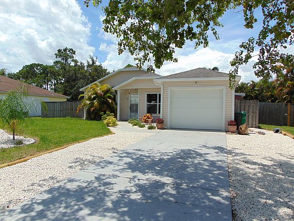 2nd image of 214 SW Moselle Avenue
