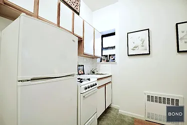 Rented by Bond New York