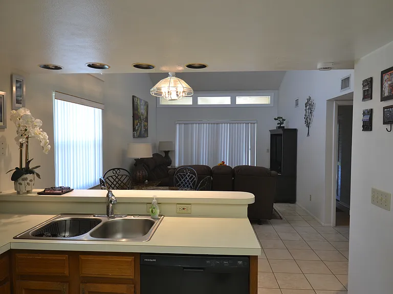 336 Woodlake Wynde — Photo 42
