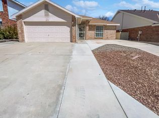 8119 Sheffield Pl NW, Albuquerque, NM 87120