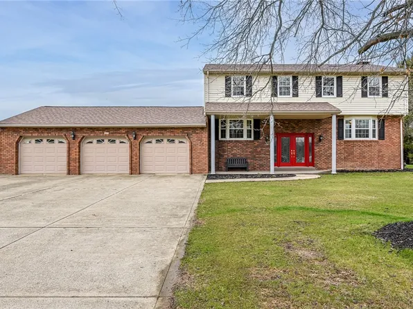 27 Kaufman Rd, Gibsonia, PA 15044