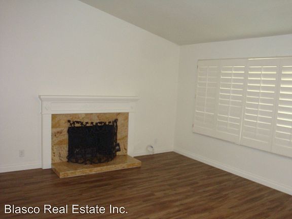 4th image of 1218 Doral Ct