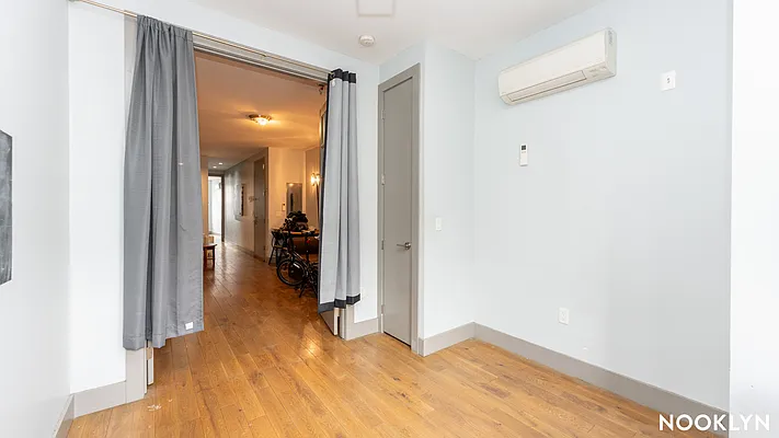 Rented by Nooklyn NYC LLC | media 11