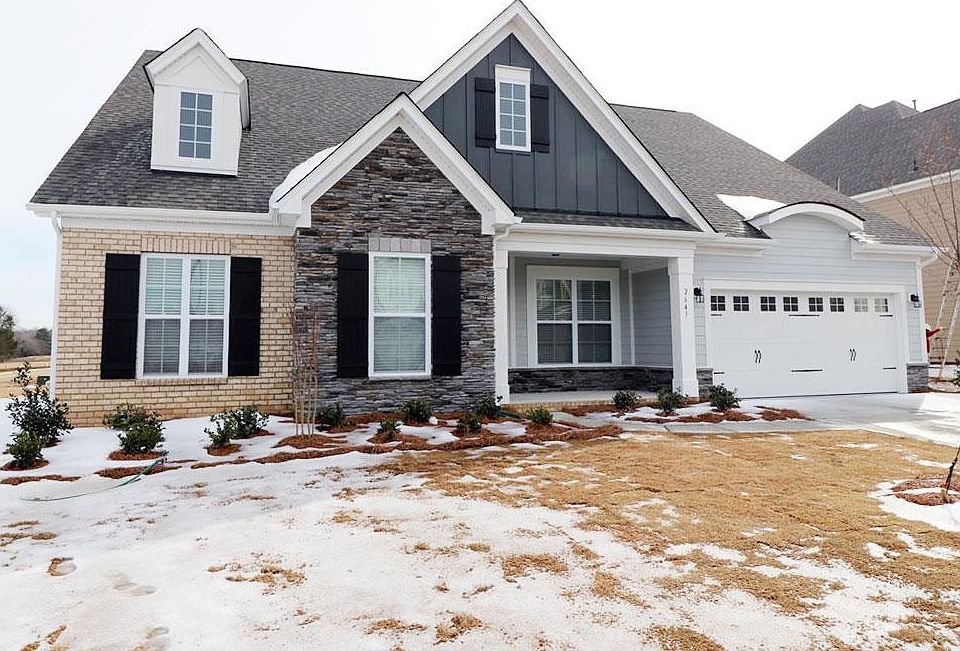 Located on 0156 in Blume - The Azaleas in Harrisburg, NC