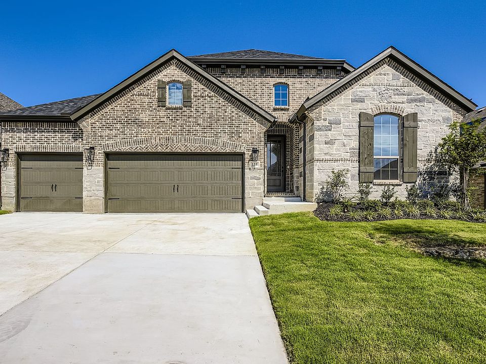 138 Sandie Drive Front Elevation