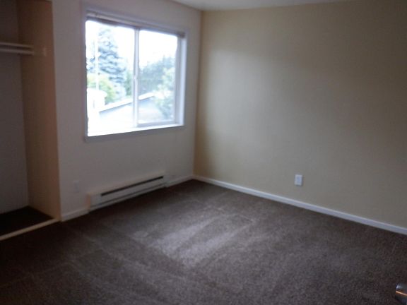 3rd image of 3520 156th St SW #B5