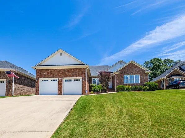 821 E Golden View Ln, Boiling Springs, SC 29316