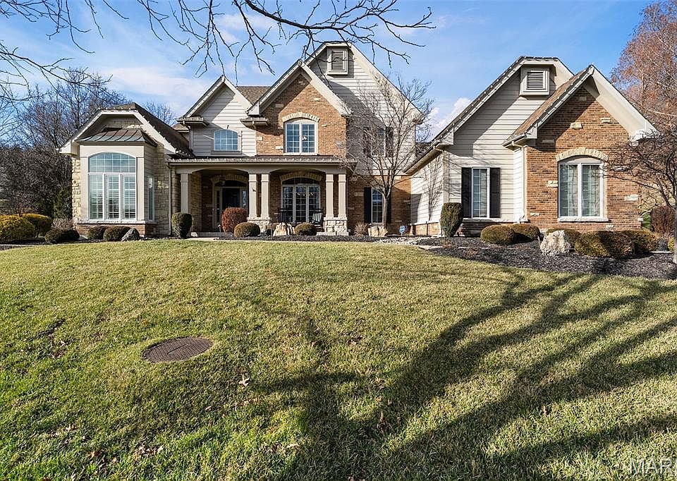 1st image of 1103 Bonhomme Bluff Ct