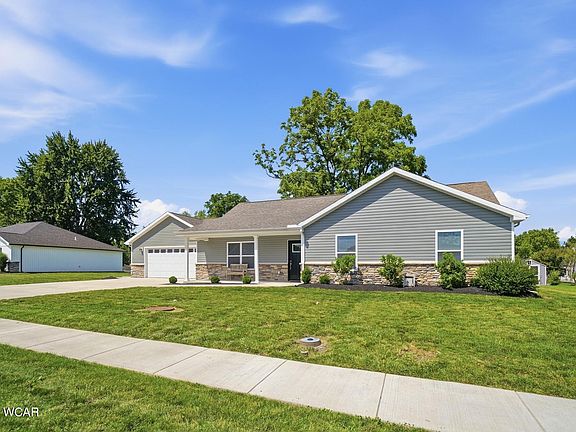2nd image of 622 Hollar Dr
