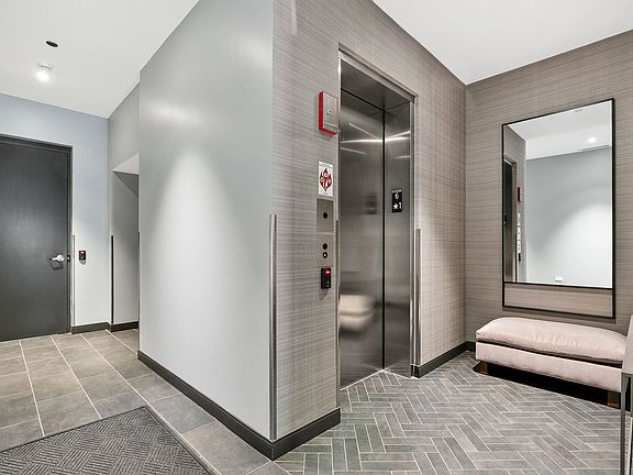 3rd image of 323 S Racine Ave #6C
