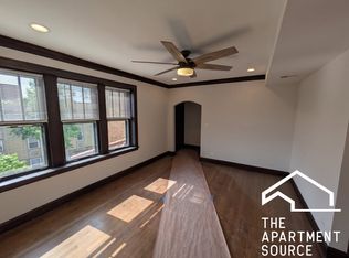 6409 N Talman Ave #301, Chicago, IL 60629