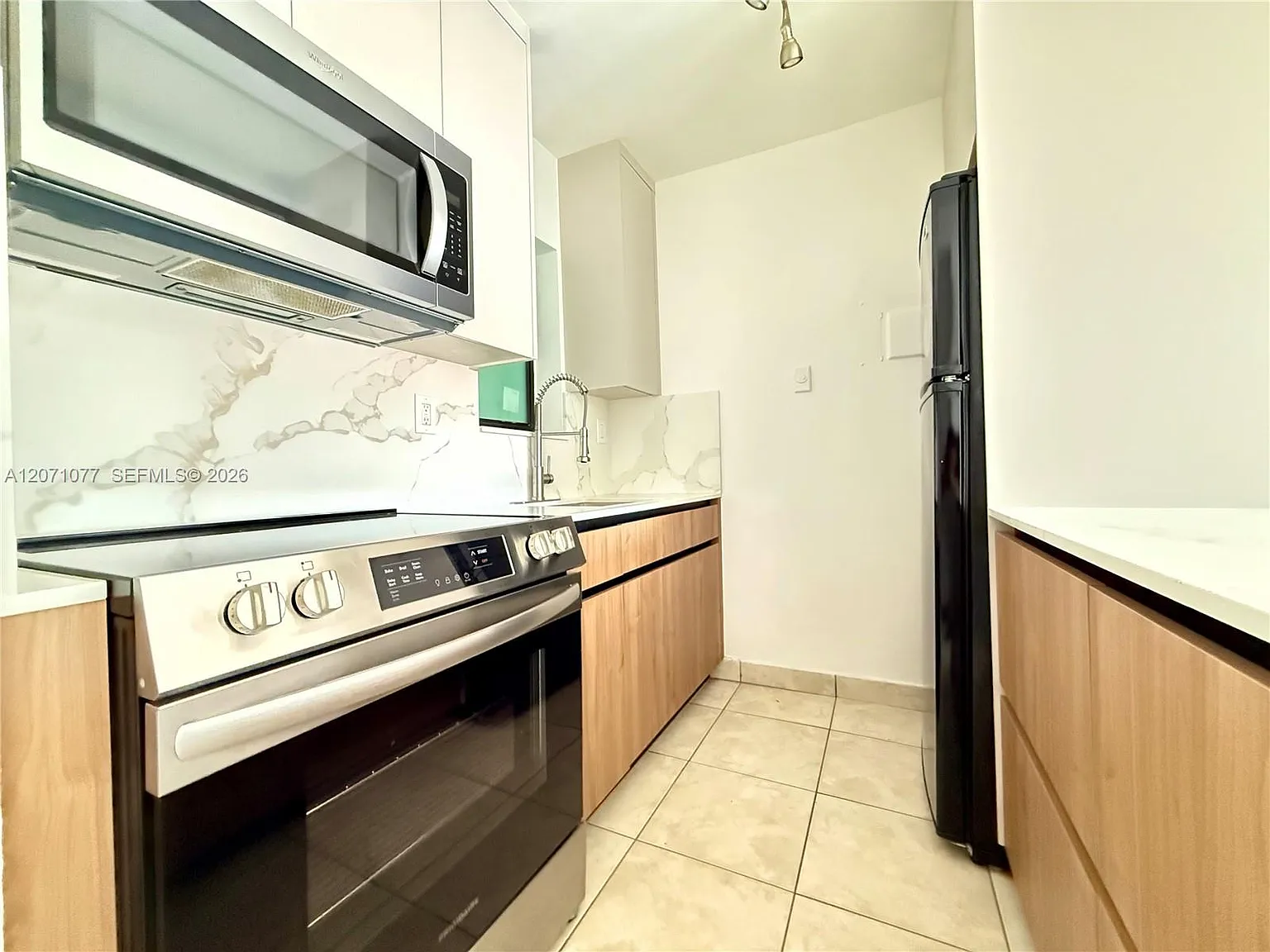 Villa Del Sol Condo — Photo 3