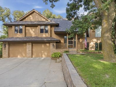 825 Timbercrest Dr, Council Bluffs, IA, 51503