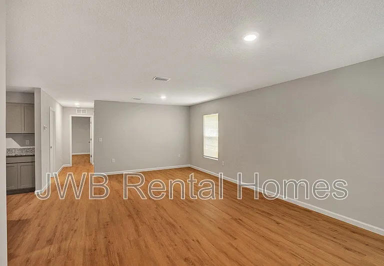 1145 Canal St — Photo 5