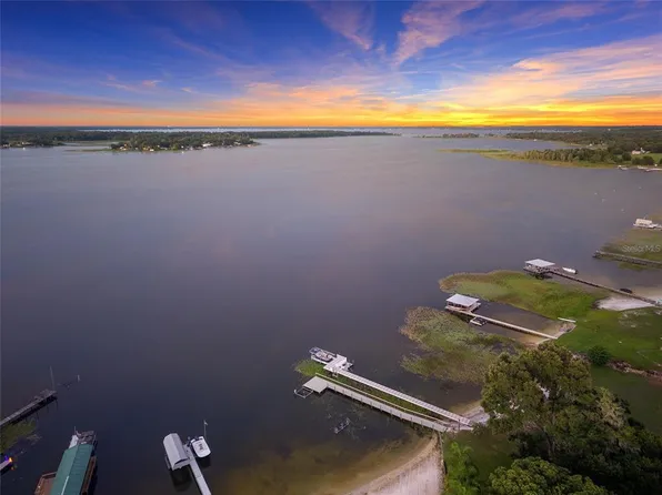 10745 SE Sunset Harbor Rd, Summerfield, FL 34491