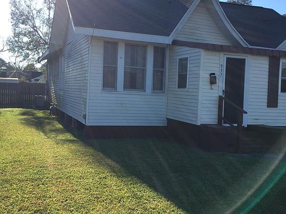 3rd image of 937 W Main St #937