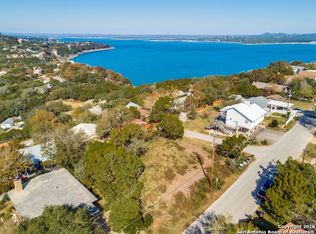 851 Hill Top Dr, Canyon Lake, TX 78133