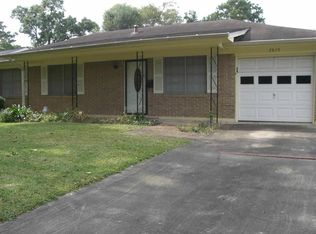 2875 Wier Dr, Beaumont, TX 77706