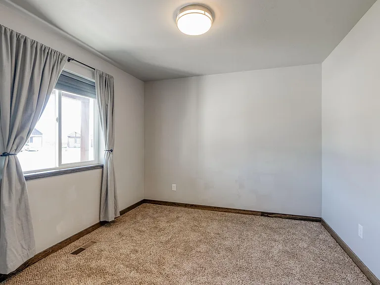 2332 Kismet Ct — Photo 14