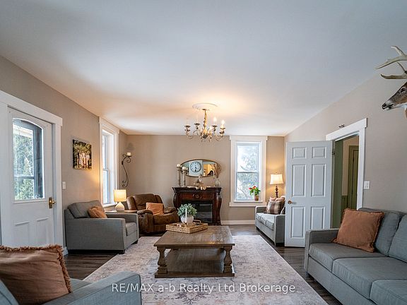 5th image of 405094 Beaconsfield Rd