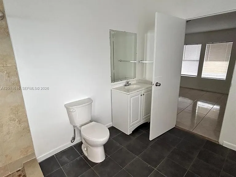 19800 SW 180th Ave #32 — Photo 13