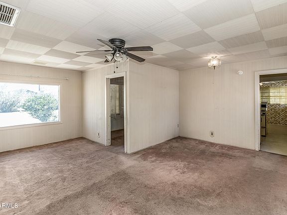 5th image of 1020 N Kadota Ave
