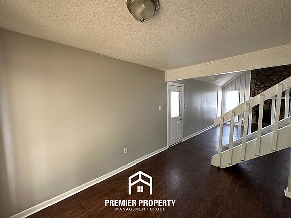 4th image of 6167 Scarlet Leaf Dr