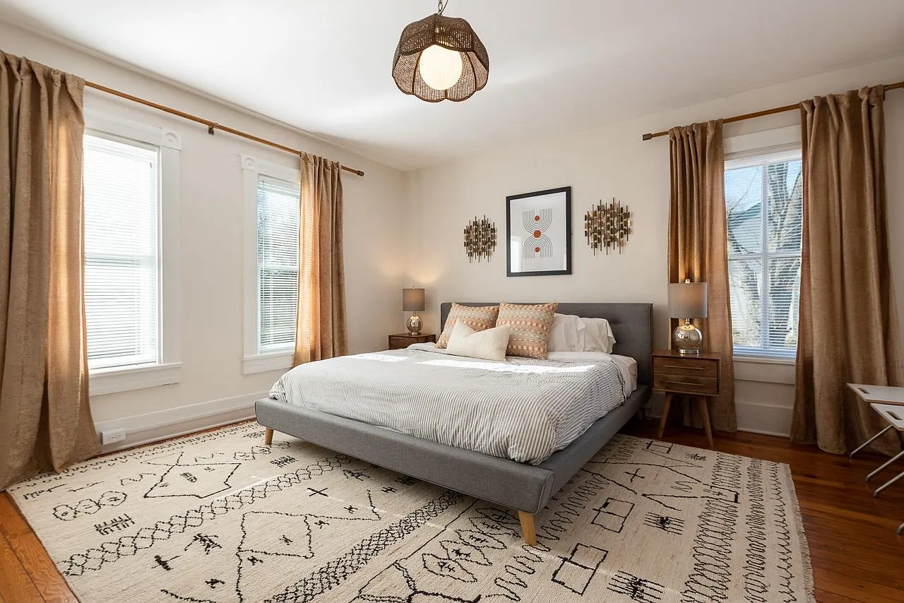 1 bed, 500 sqft, $2,550 — Photo 1