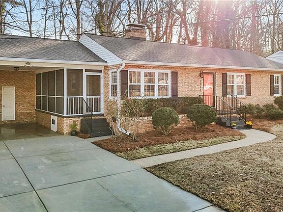 2nd image of 1711 Efland Dr