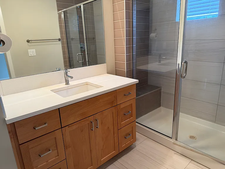 23000 NE 8th St #D4 — Photo 4