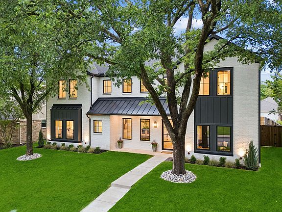 3rd image of 6915 Middle Cove Dr
