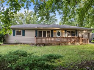 5541 Maple Grove Ave, Blanchester, OH 45107