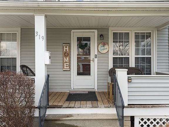 4th image of 319 Concord Ave