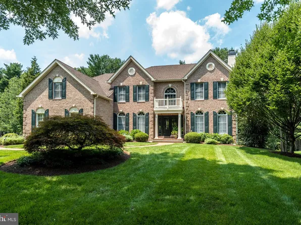 4518 Longfellow Ct, Doylestown, PA 18902