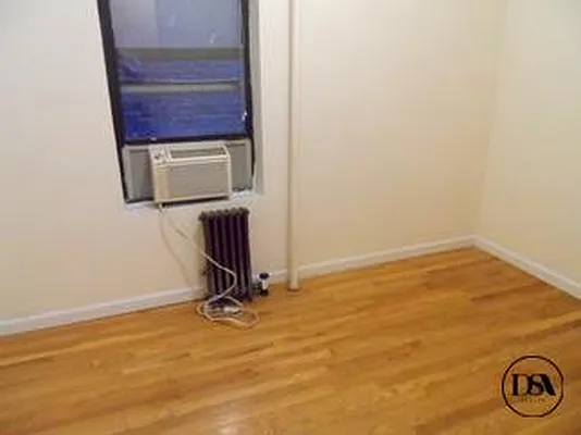 Rented by DSA Realty | media 30