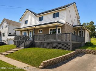 729 Railroad St, Forest City, PA 18421