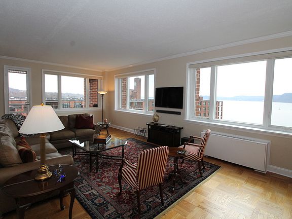 4th image of 16 Rockledge Ave APT 7E2