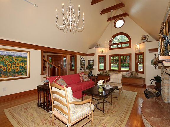 5th image of 8130 Ravenswalk Ln