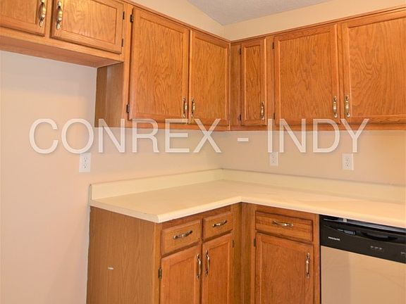 4th image of 5726 Rosemont Ct